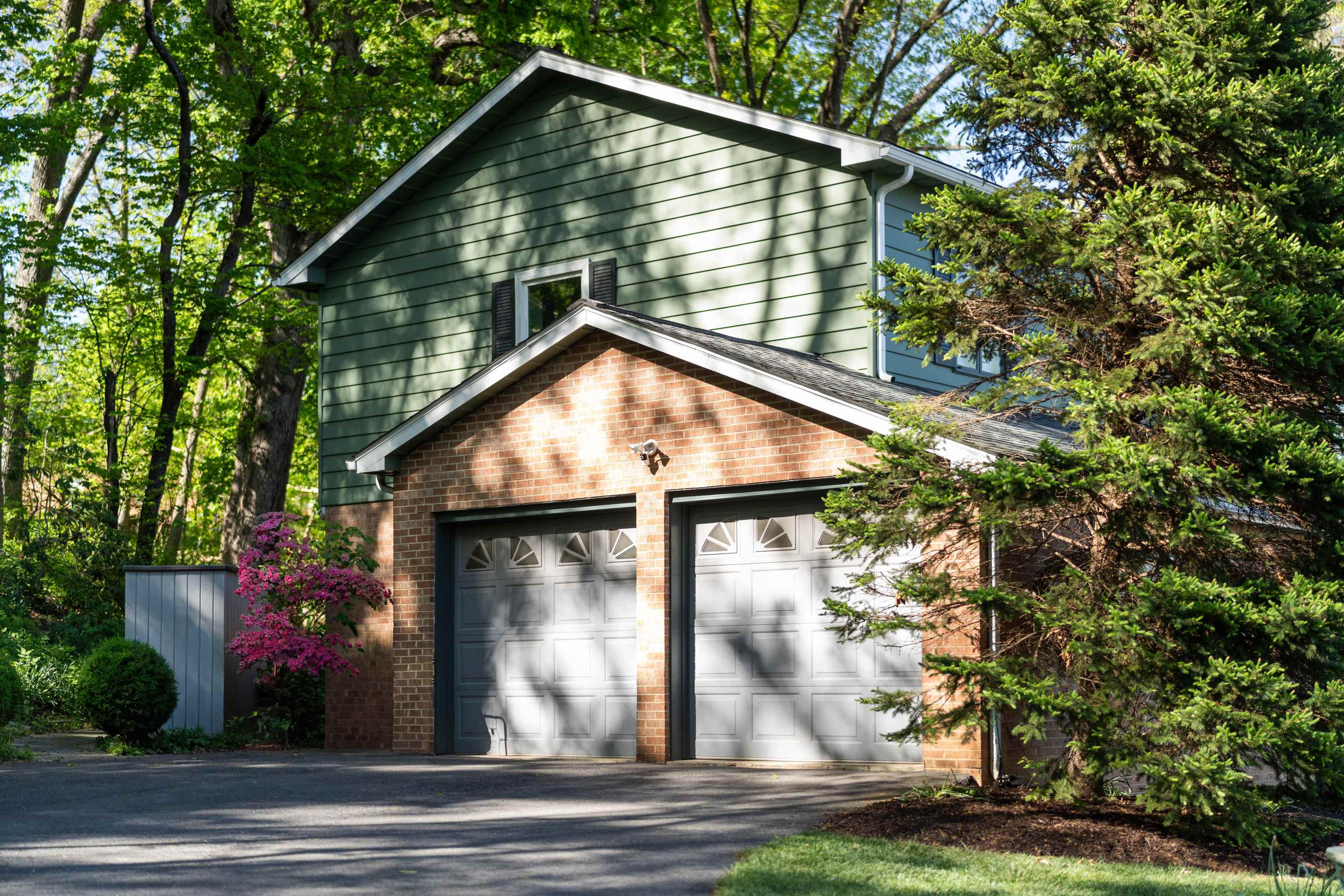 807 N BRAE BURN PL, STAUNTON, Virginia 24401, 4 Bedrooms Bedrooms, ,2 BathroomsBathrooms,Residential,807 N BRAE BURN PL,676190 MLS # 676190