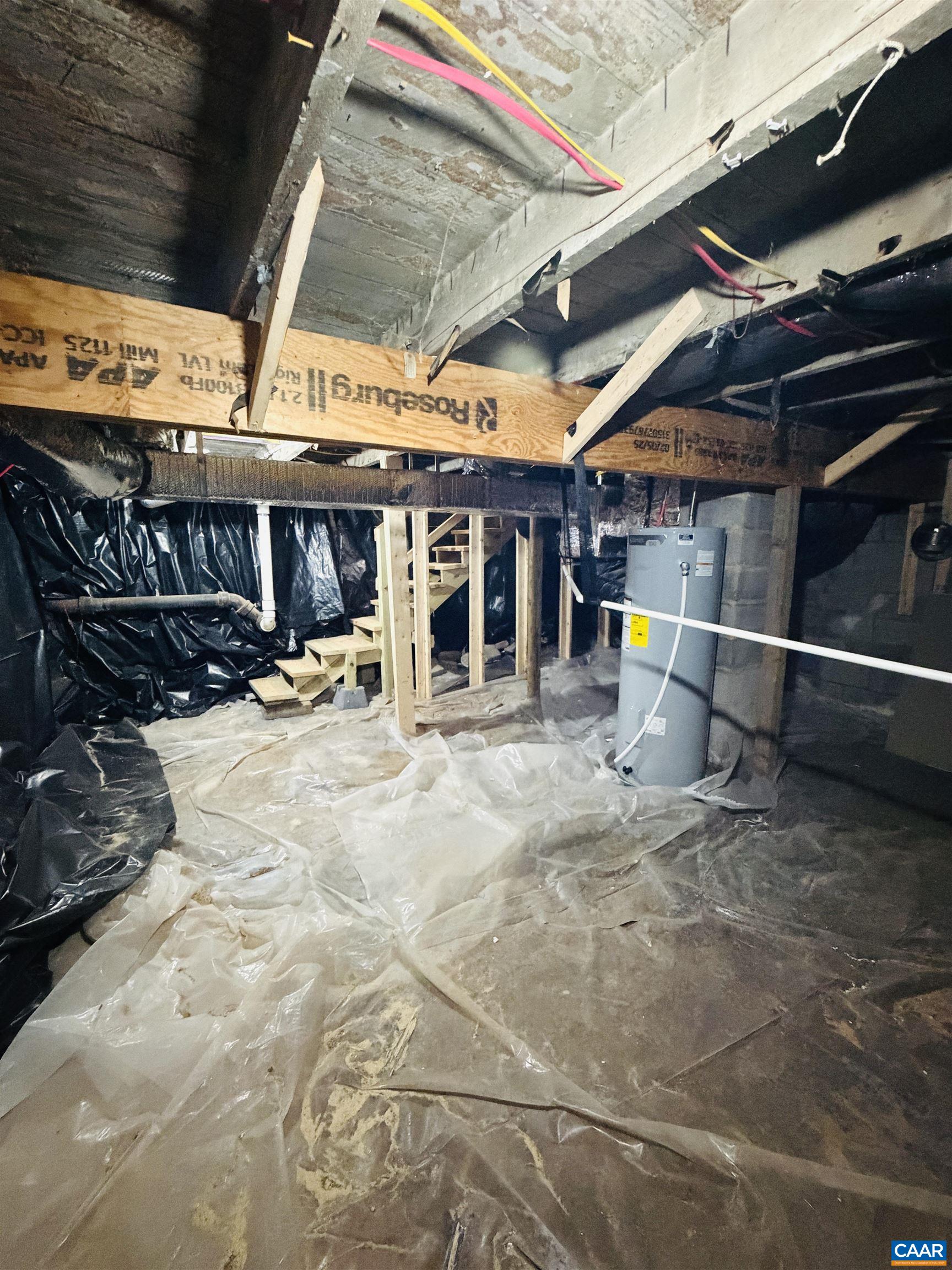 427 MONTGOMERY AVE, STAUNTON, Virginia 24401, 3 Bedrooms Bedrooms, ,2 BathroomsBathrooms,Residential,427 MONTGOMERY AVE,676191 MLS # 676191