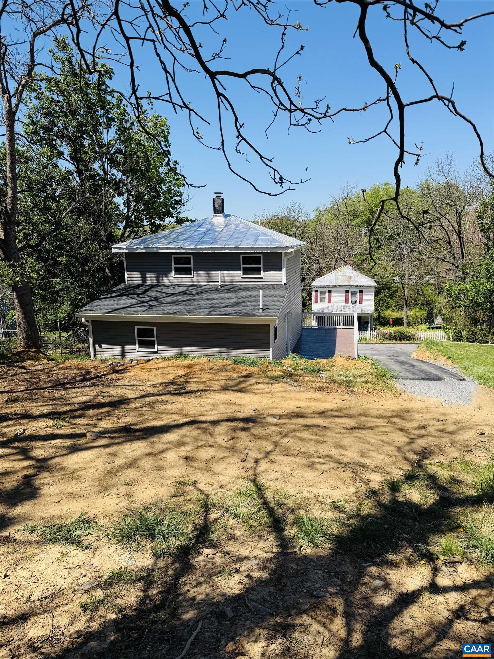 427 MONTGOMERY AVE, STAUNTON, Virginia 24401, 3 Bedrooms Bedrooms, ,2 BathroomsBathrooms,Residential,427 MONTGOMERY AVE,676191 MLS # 676191