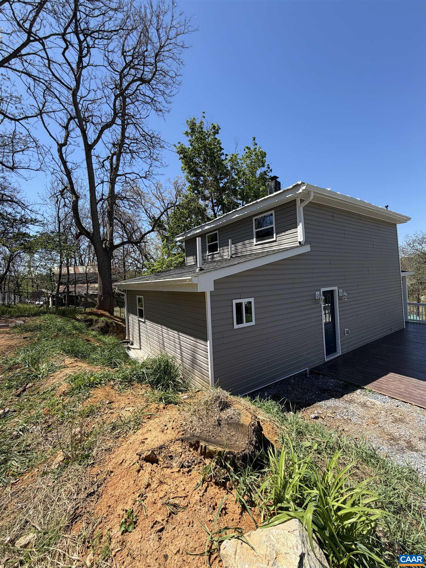 427 MONTGOMERY AVE, STAUNTON, Virginia 24401, 3 Bedrooms Bedrooms, ,2 BathroomsBathrooms,Residential,427 MONTGOMERY AVE,676191 MLS # 676191