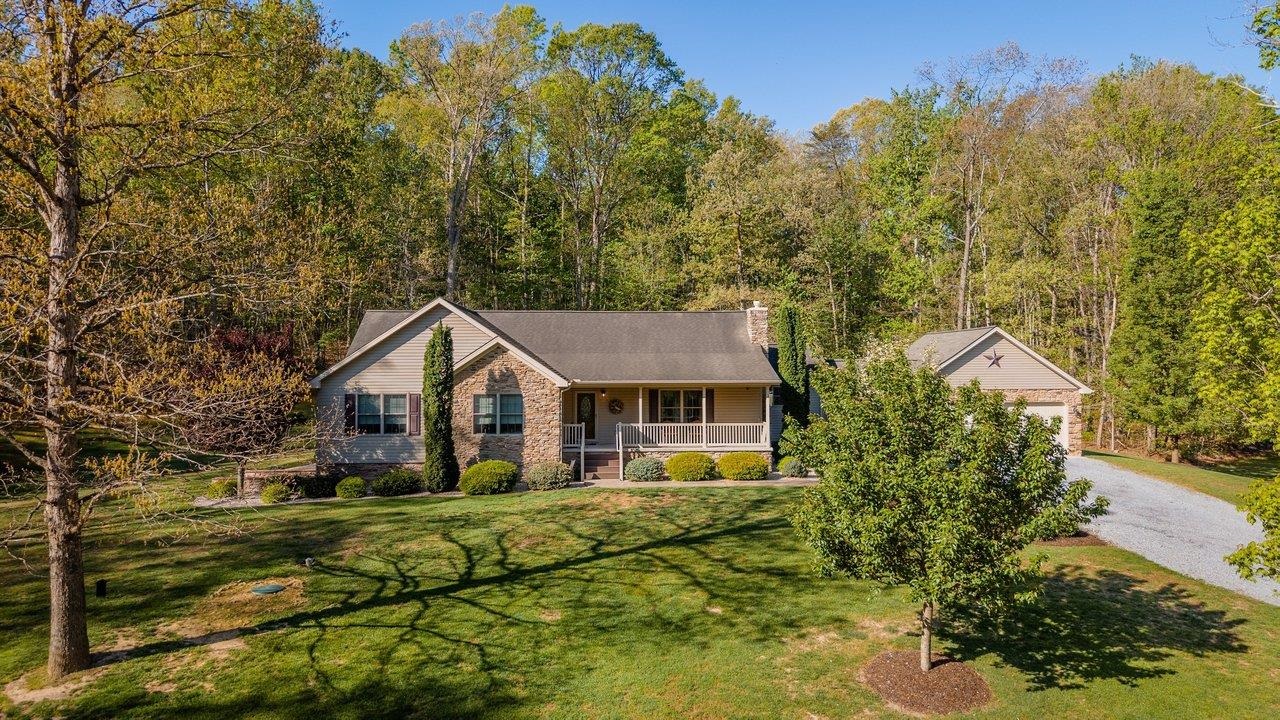 16823 KITES DR, ELKTON, Virginia 22827, 3 Bedrooms Bedrooms, ,2 BathroomsBathrooms,Residential,16823 KITES DR,676192 MLS # 676192