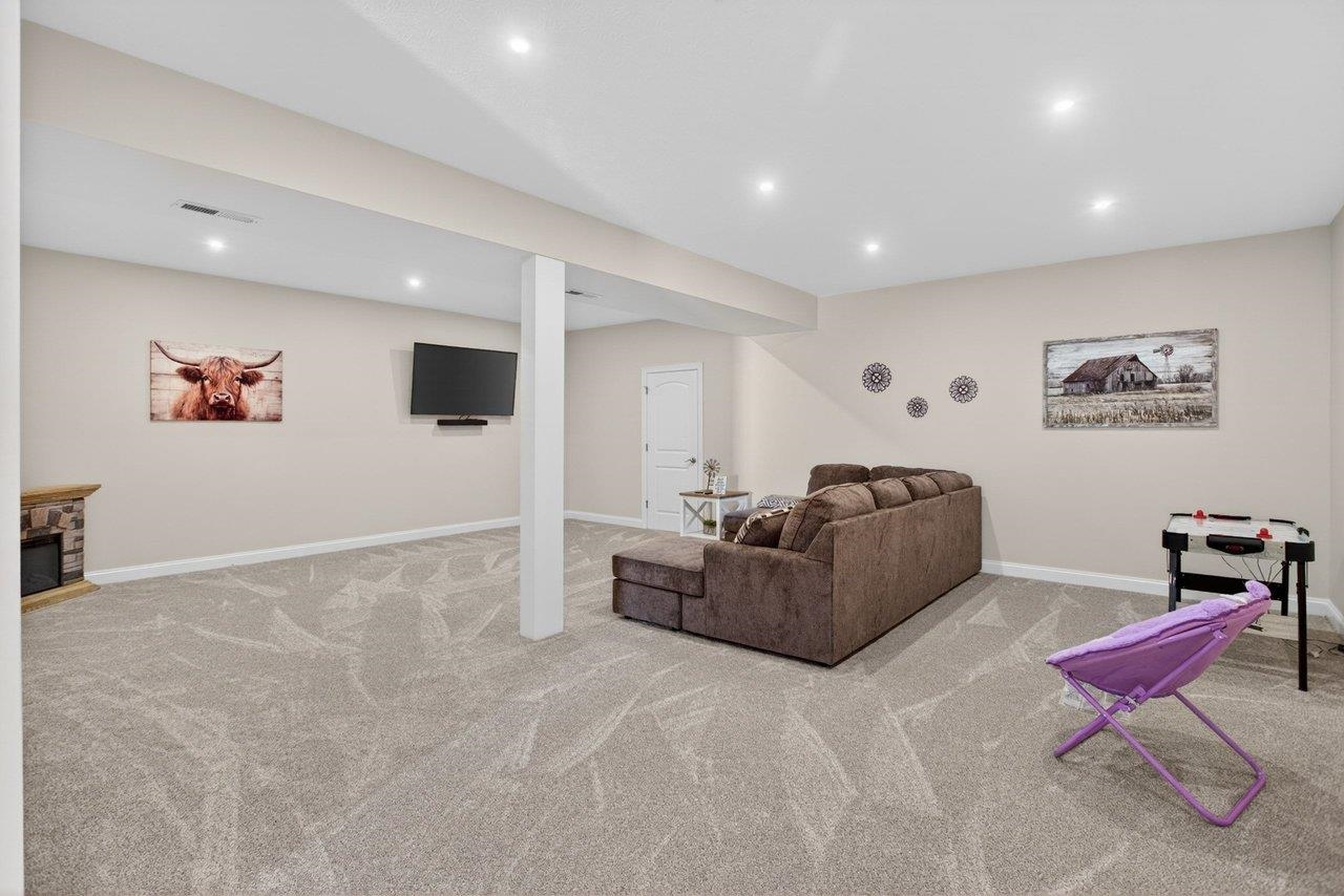 16823 KITES DR, ELKTON, Virginia 22827, 3 Bedrooms Bedrooms, ,2 BathroomsBathrooms,Residential,16823 KITES DR,676192 MLS # 676192