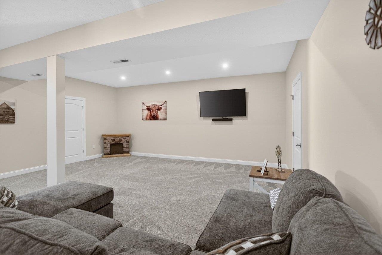 16823 KITES DR, ELKTON, Virginia 22827, 3 Bedrooms Bedrooms, ,2 BathroomsBathrooms,Residential,16823 KITES DR,676192 MLS # 676192