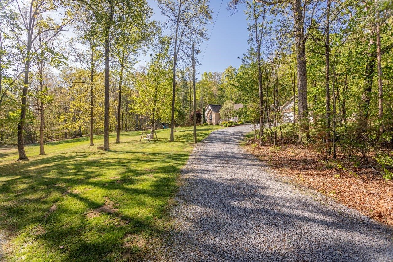 16823 KITES DR, ELKTON, Virginia 22827, 3 Bedrooms Bedrooms, ,2 BathroomsBathrooms,Residential,16823 KITES DR,676192 MLS # 676192