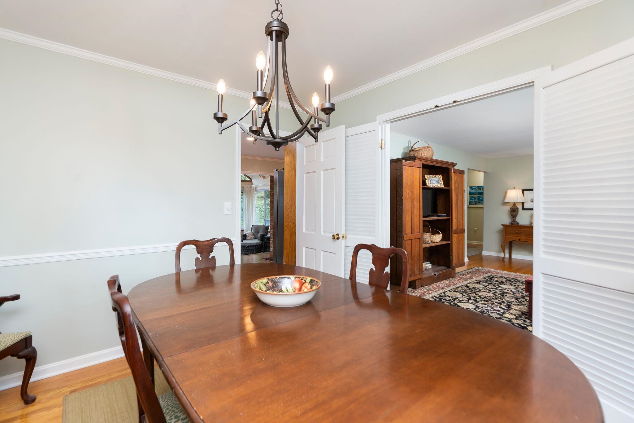 525 ROBIN ST, STAUNTON, Virginia 24401, 3 Bedrooms Bedrooms, ,2 BathroomsBathrooms,Residential,525 ROBIN ST,676197 MLS # 676197