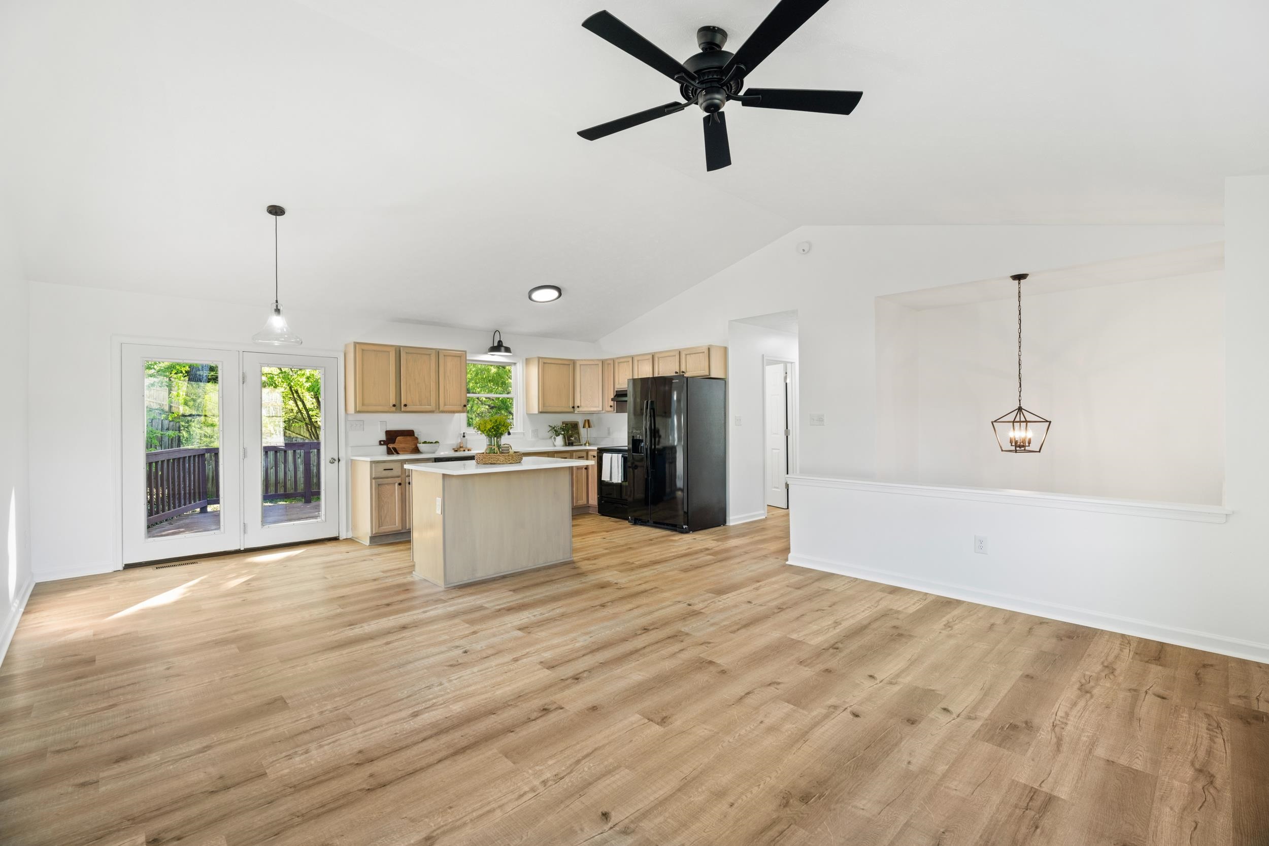 3 SULLIVAN ST, STAUNTON, Virginia 24401, 3 Bedrooms Bedrooms, ,2 BathroomsBathrooms,Residential,3 SULLIVAN ST,676198 MLS # 676198