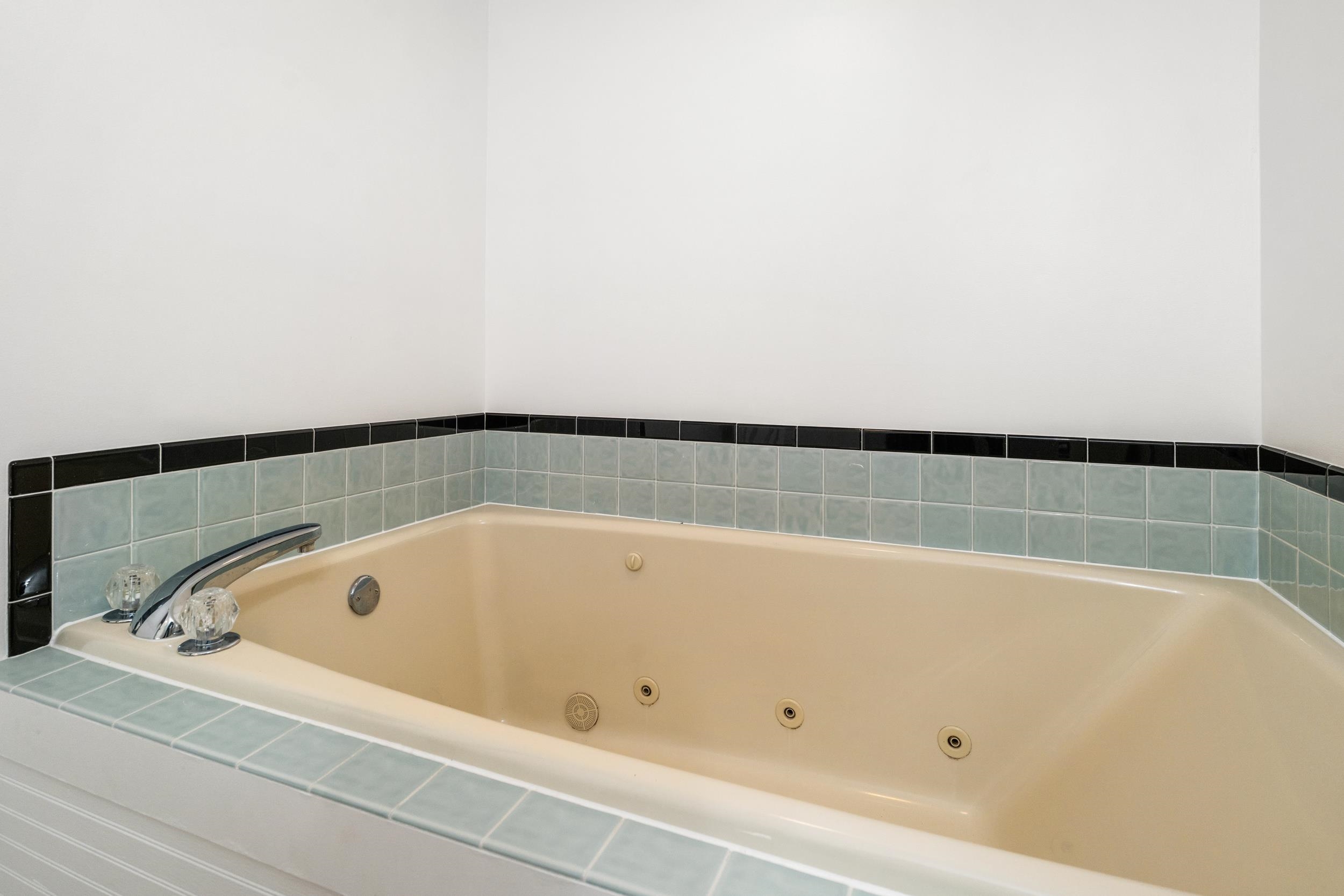 3 SULLIVAN ST, STAUNTON, Virginia 24401, 3 Bedrooms Bedrooms, ,2 BathroomsBathrooms,Residential,3 SULLIVAN ST,676198 MLS # 676198