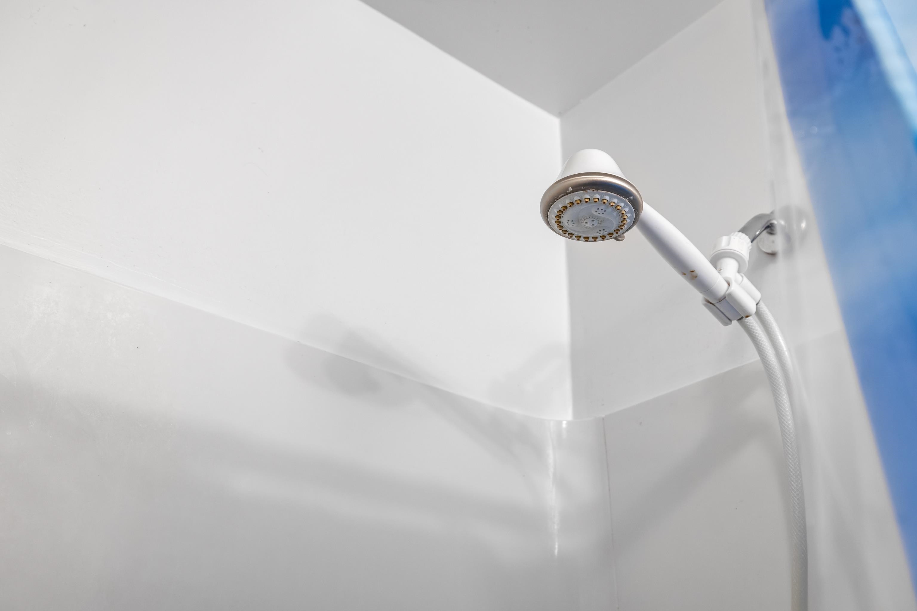 317 RIDGE RD, STAUNTON, Virginia 24401, 2 Bedrooms Bedrooms, ,1 BathroomBathrooms,Residential,317 RIDGE RD,676199 MLS # 676199