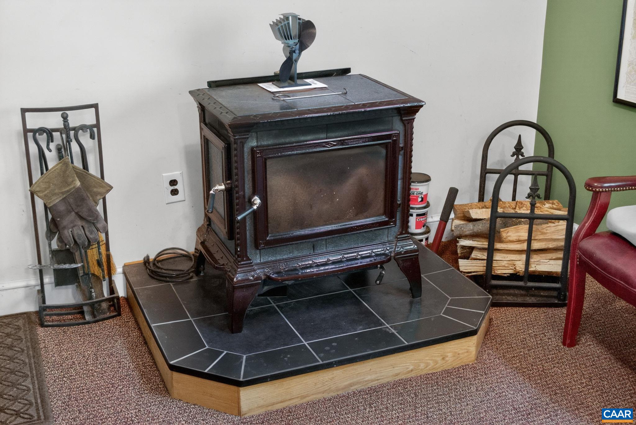 5357 TURKEY SAG RD, KESWICK, Virginia 22947, 3 Bedrooms Bedrooms, ,1 BathroomBathrooms,Residential,5357 TURKEY SAG RD,676200 MLS # 676200