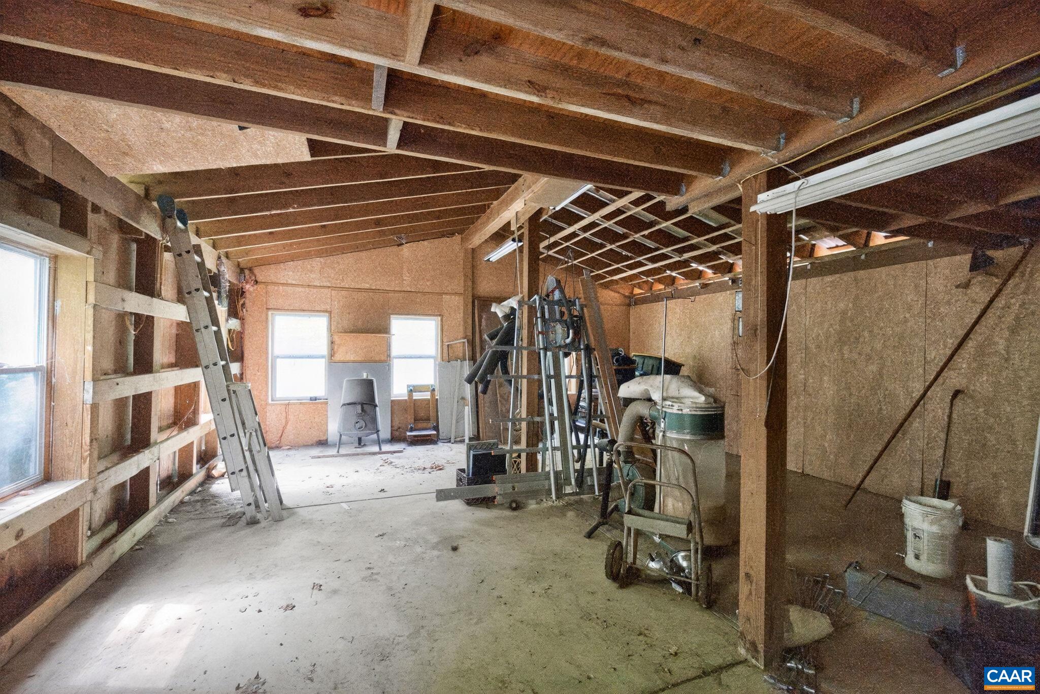 5357 TURKEY SAG RD, KESWICK, Virginia 22947, 3 Bedrooms Bedrooms, ,1 BathroomBathrooms,Residential,5357 TURKEY SAG RD,676200 MLS # 676200