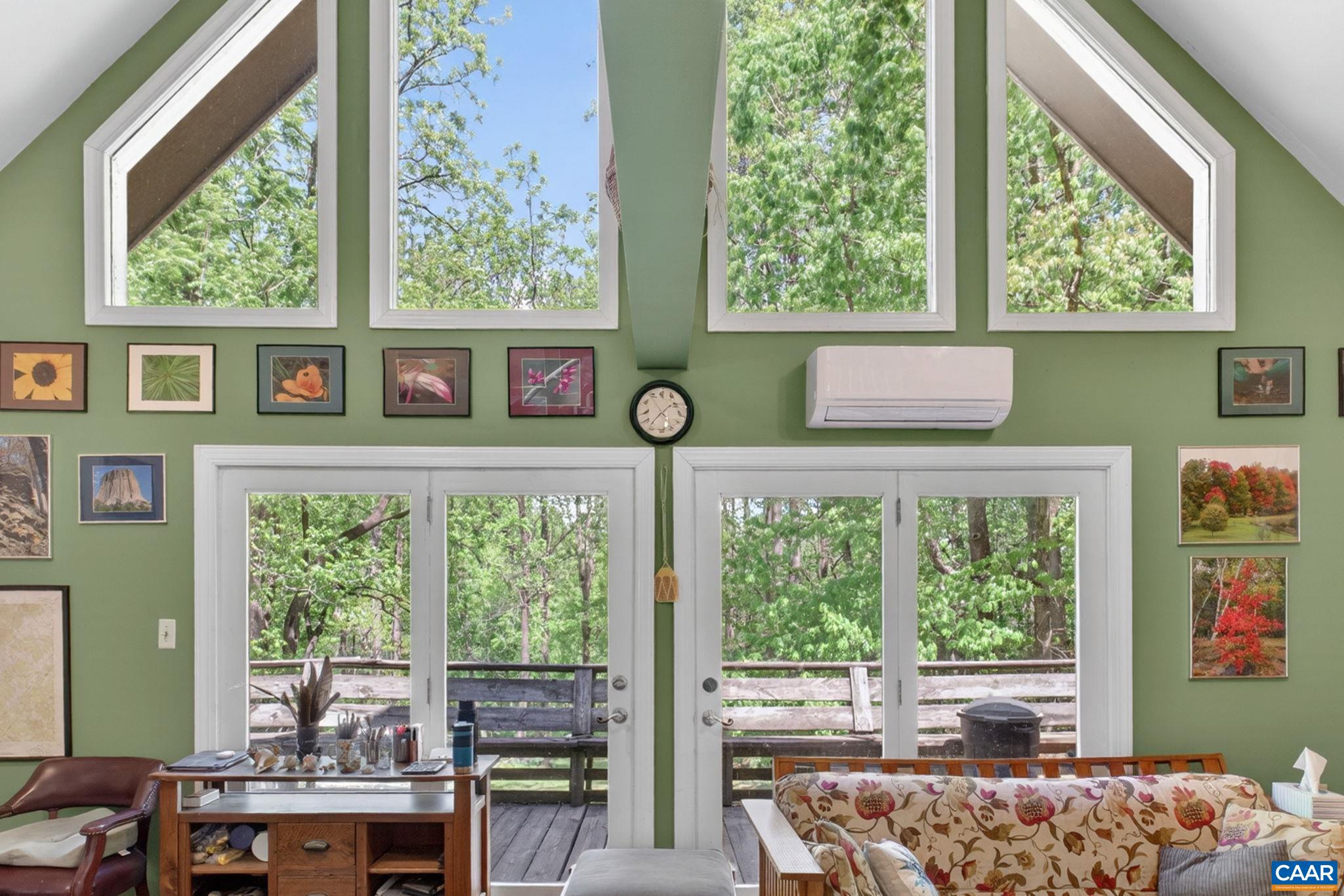 5357 TURKEY SAG RD, KESWICK, Virginia 22947, 3 Bedrooms Bedrooms, ,1 BathroomBathrooms,Residential,5357 TURKEY SAG RD,676200 MLS # 676200