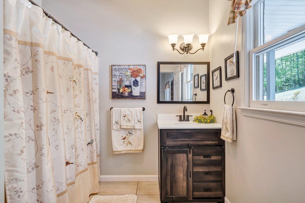 649 GREYLEDGE RD, BUCHANAN, Virginia 24066, 3 Bedrooms Bedrooms, ,4 BathroomsBathrooms,Residential,649 GREYLEDGE RD,676201 MLS # 676201