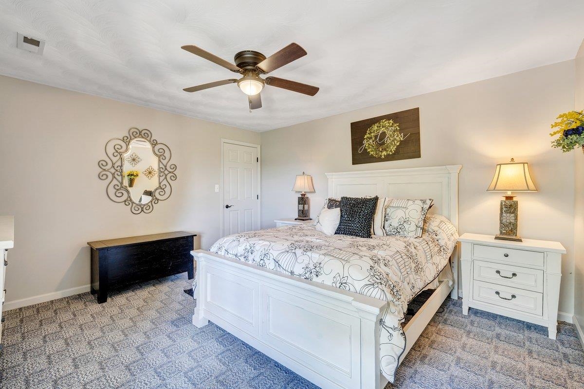 649 GREYLEDGE RD, BUCHANAN, Virginia 24066, 3 Bedrooms Bedrooms, ,4 BathroomsBathrooms,Residential,649 GREYLEDGE RD,676201 MLS # 676201