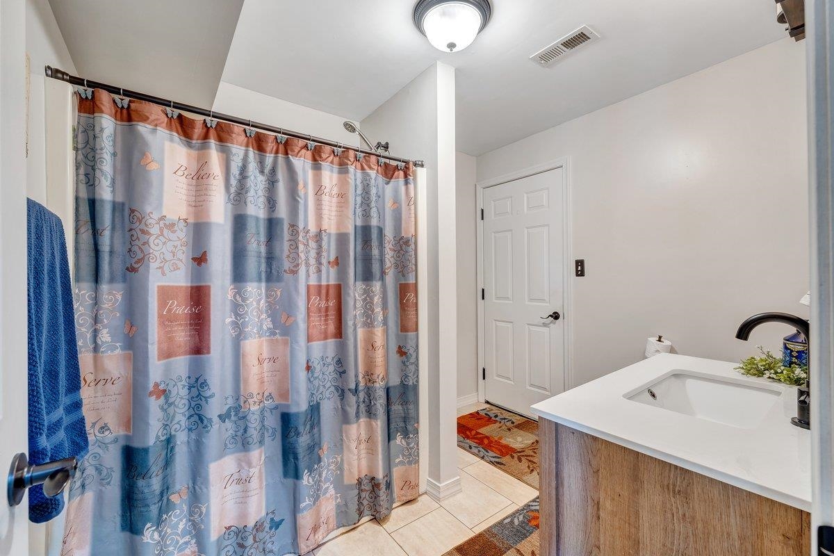 649 GREYLEDGE RD, BUCHANAN, Virginia 24066, 3 Bedrooms Bedrooms, ,4 BathroomsBathrooms,Residential,649 GREYLEDGE RD,676201 MLS # 676201