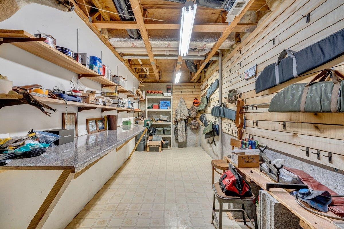 649 GREYLEDGE RD, BUCHANAN, Virginia 24066, 3 Bedrooms Bedrooms, ,4 BathroomsBathrooms,Residential,649 GREYLEDGE RD,676201 MLS # 676201