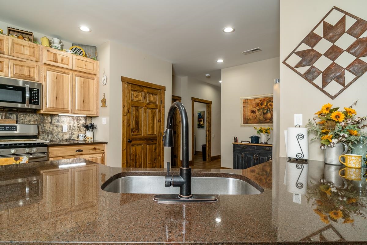 99 MT IDA LN, STAUNTON, Virginia 24401, 3 Bedrooms Bedrooms, ,2 BathroomsBathrooms,Residential,99 MT IDA LN,676212 MLS # 676212