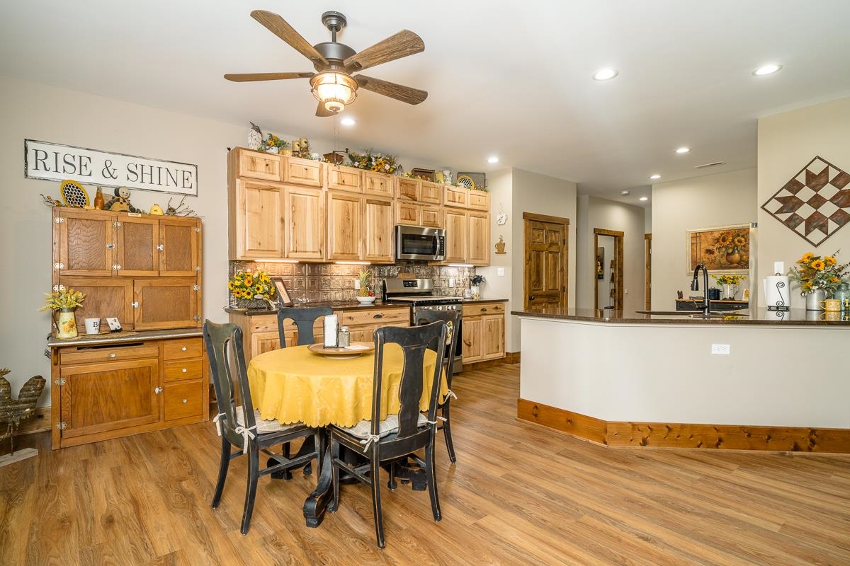 99 MT IDA LN, STAUNTON, Virginia 24401, 3 Bedrooms Bedrooms, ,2 BathroomsBathrooms,Residential,99 MT IDA LN,676212 MLS # 676212