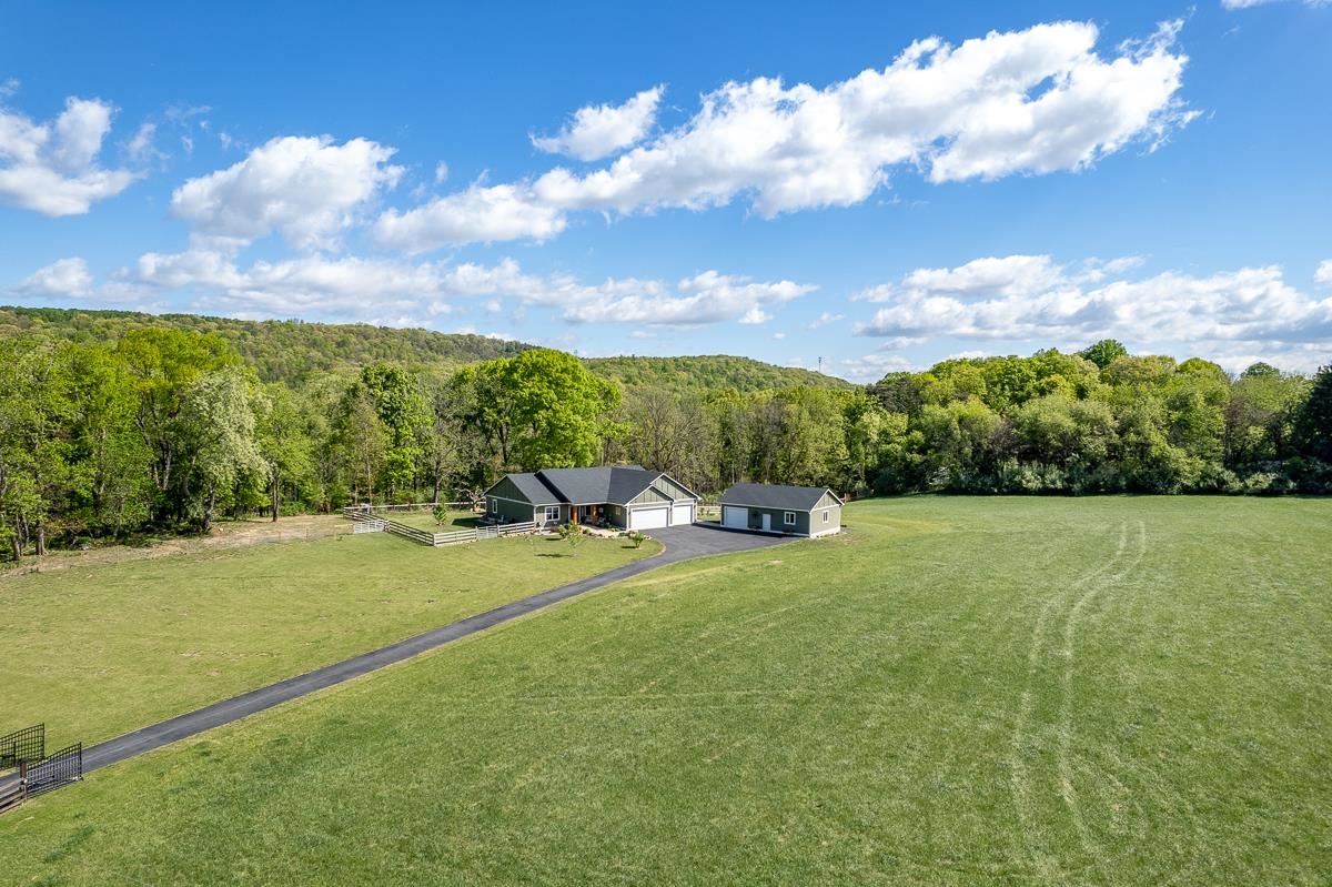 99 MT IDA LN, STAUNTON, Virginia 24401, 3 Bedrooms Bedrooms, ,2 BathroomsBathrooms,Residential,99 MT IDA LN,676212 MLS # 676212