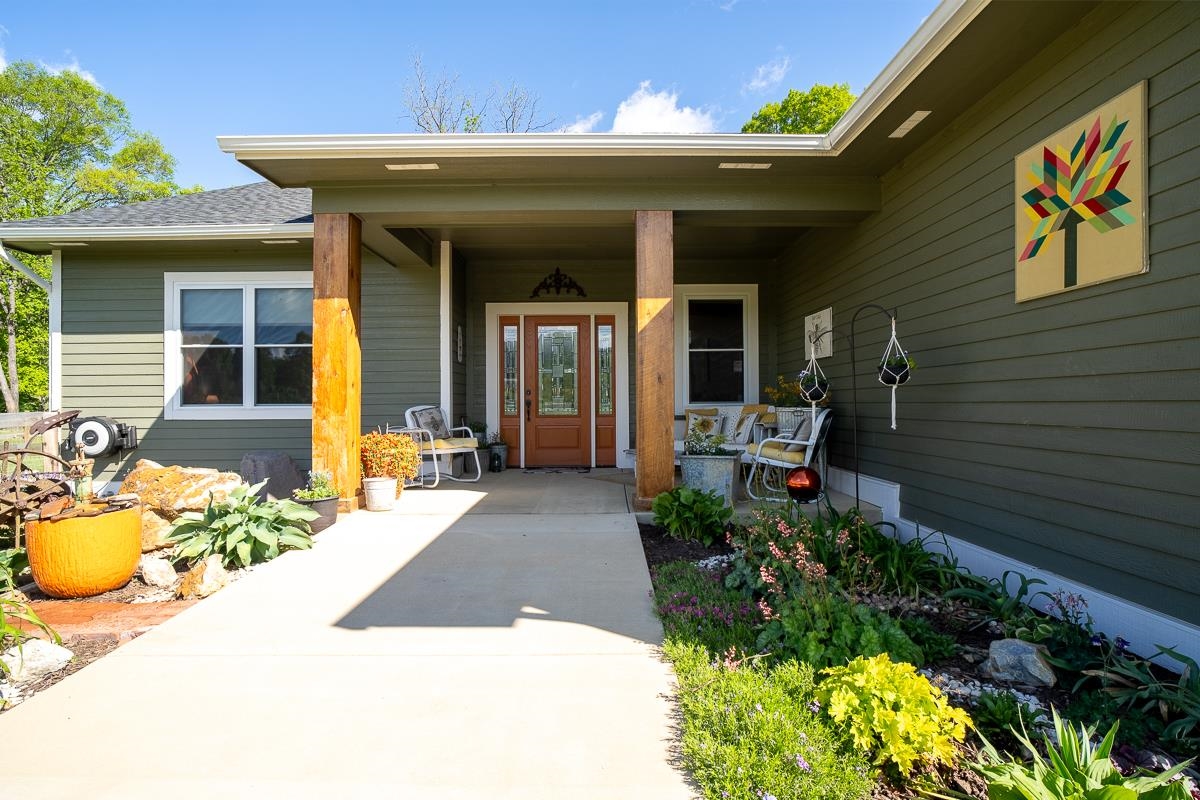 99 MT IDA LN, STAUNTON, Virginia 24401, 3 Bedrooms Bedrooms, ,2 BathroomsBathrooms,Residential,99 MT IDA LN,676212 MLS # 676212