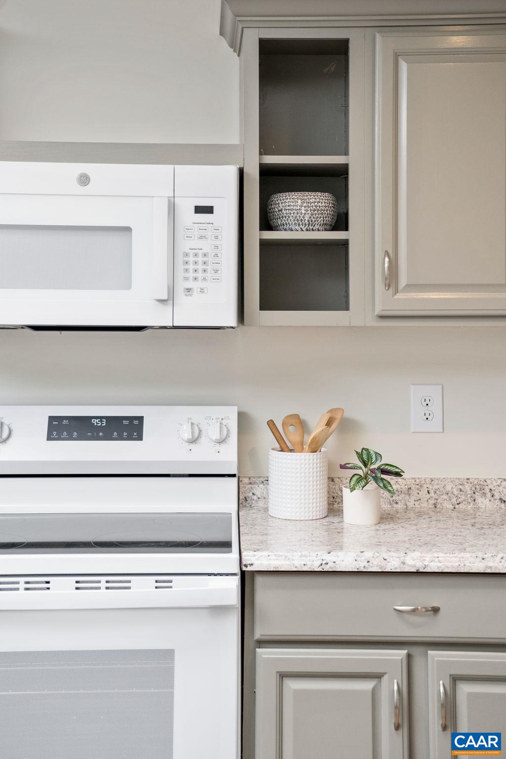 1680 CRAIGS STORE RD, AFTON, Virginia 22920, 3 Bedrooms Bedrooms, ,2 BathroomsBathrooms,Residential,Batesville Charmer,1680 CRAIGS STORE RD,676216 MLS # 676216