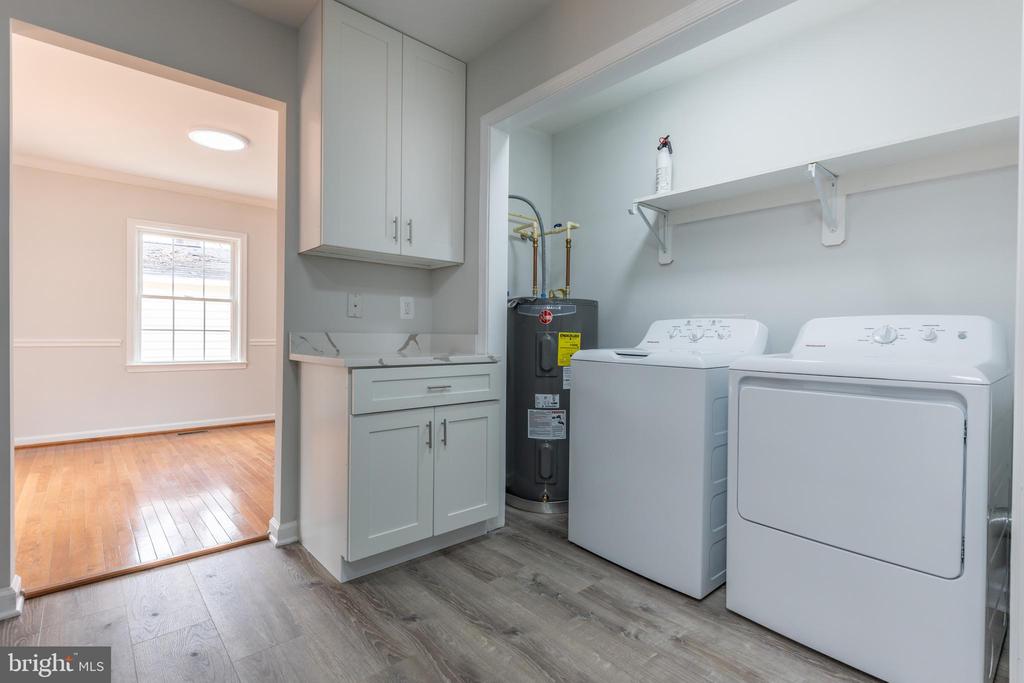 3836 LEE HILL SCHOOL DR, FREDERICKSBURG, Virginia 22408, 3 Bedrooms Bedrooms, ,1 BathroomBathrooms,Residential,3836 LEE HILL SCHOOL DR,VASP2039830 MLS # VASP2039830