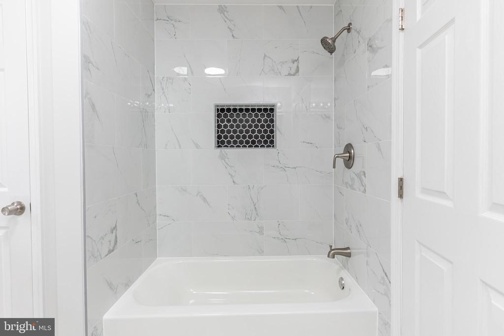 3836 LEE HILL SCHOOL DR, FREDERICKSBURG, Virginia 22408, 3 Bedrooms Bedrooms, ,1 BathroomBathrooms,Residential,3836 LEE HILL SCHOOL DR,VASP2039830 MLS # VASP2039830