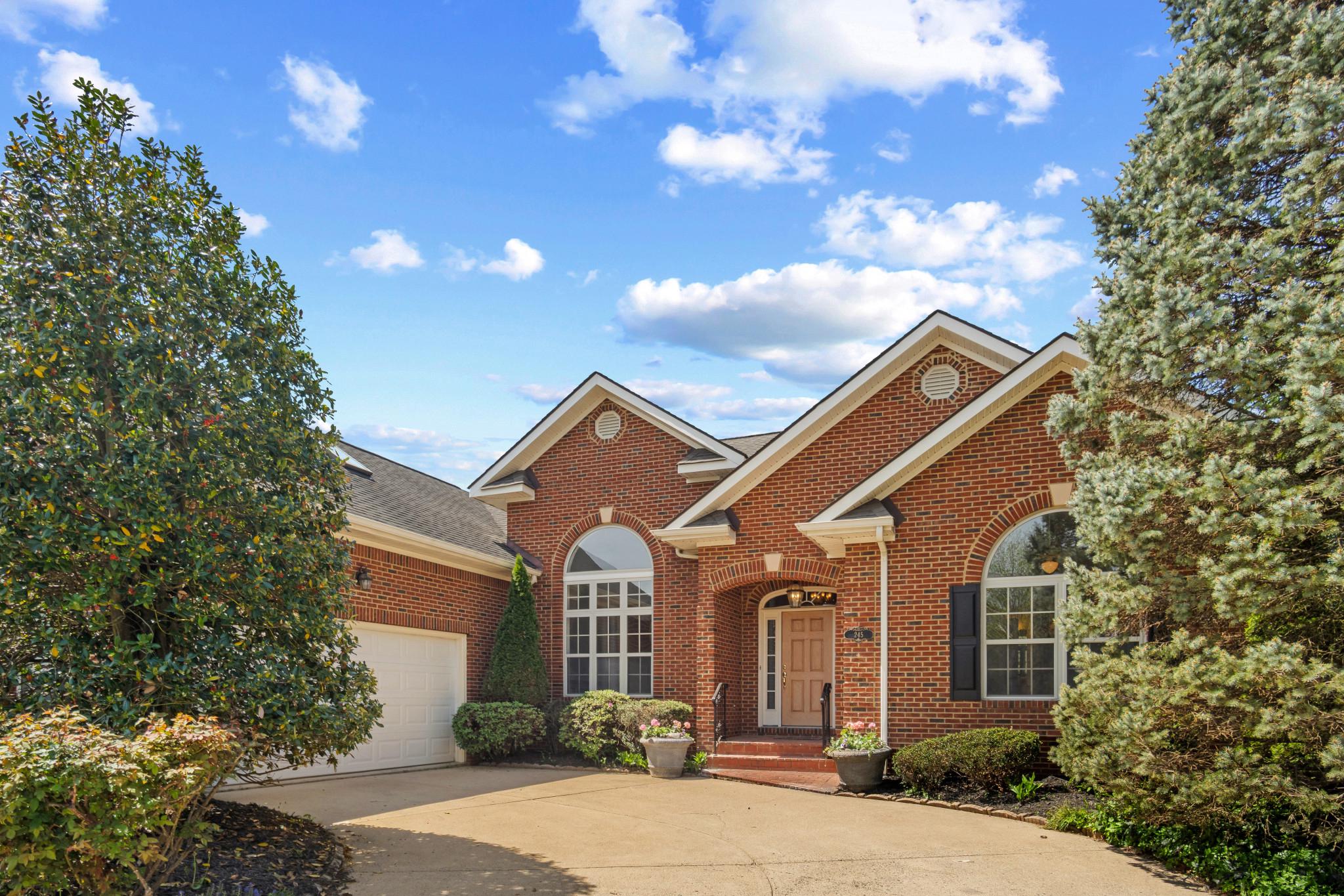 245 CARRIAGE CHASE CIR, WARRENTON, Virginia 20186, 3 Bedrooms Bedrooms, ,3 BathroomsBathrooms,Residential,245 CARRIAGE CHASE CIR,VAFQ2021534 MLS # VAFQ2021534