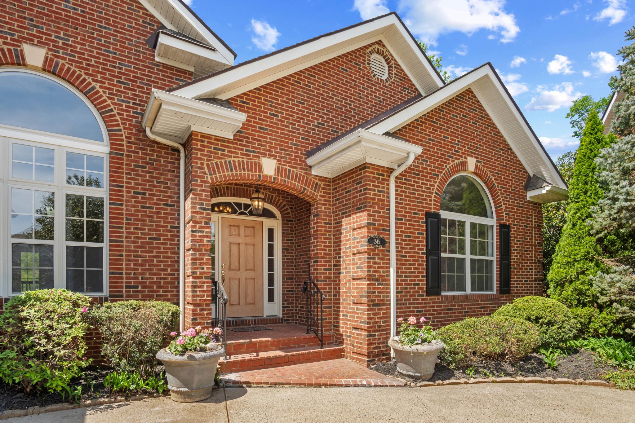 245 CARRIAGE CHASE CIR, WARRENTON, Virginia 20186, 3 Bedrooms Bedrooms, ,3 BathroomsBathrooms,Residential,245 CARRIAGE CHASE CIR,VAFQ2021534 MLS # VAFQ2021534