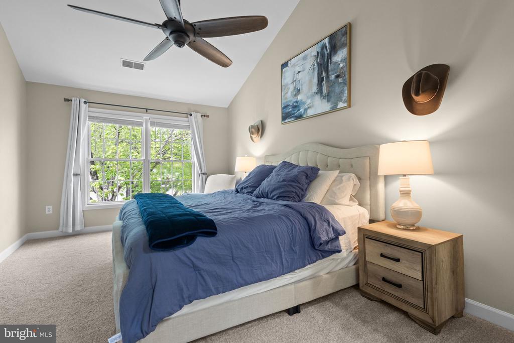 243 WINDWARD CT, WARRENTON, Virginia 20186, 4 Bedrooms Bedrooms, ,2 BathroomsBathrooms,Residential,243 WINDWARD CT,VAFQ2021586 MLS # VAFQ2021586