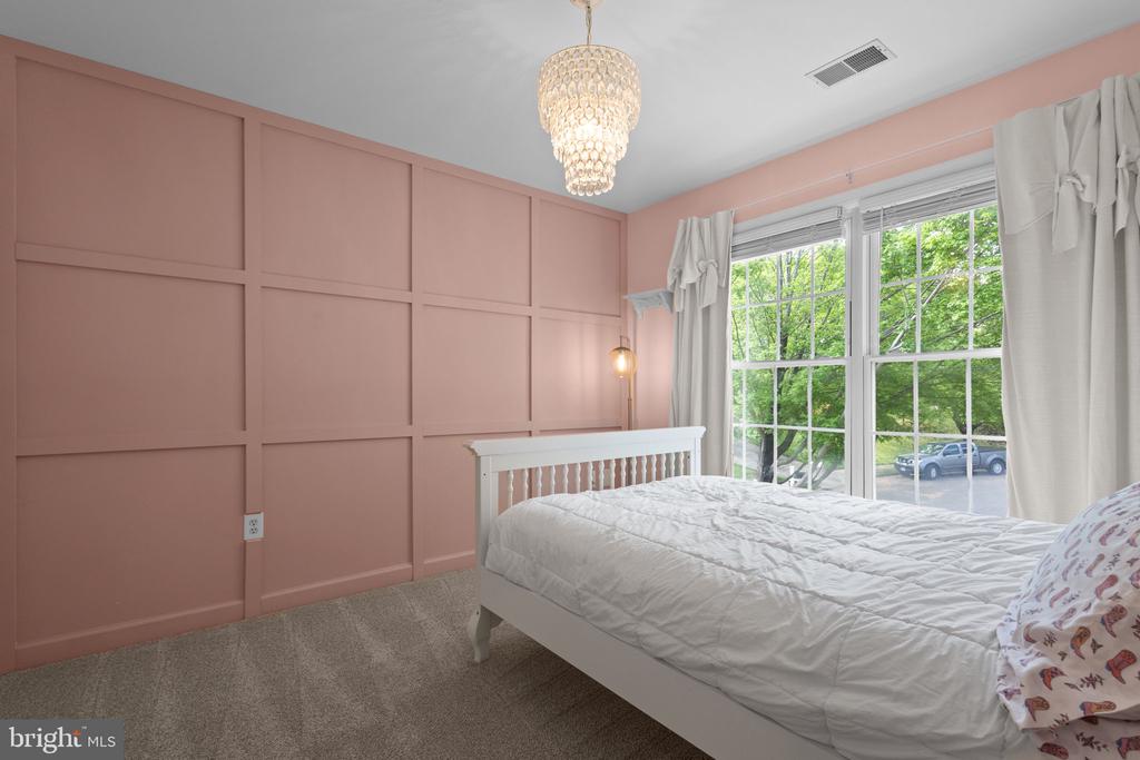 243 WINDWARD CT, WARRENTON, Virginia 20186, 4 Bedrooms Bedrooms, ,2 BathroomsBathrooms,Residential,243 WINDWARD CT,VAFQ2021586 MLS # VAFQ2021586