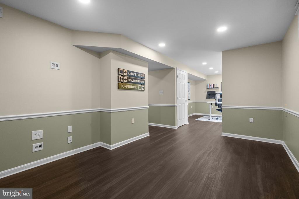 243 WINDWARD CT, WARRENTON, Virginia 20186, 4 Bedrooms Bedrooms, ,2 BathroomsBathrooms,Residential,243 WINDWARD CT,VAFQ2021586 MLS # VAFQ2021586