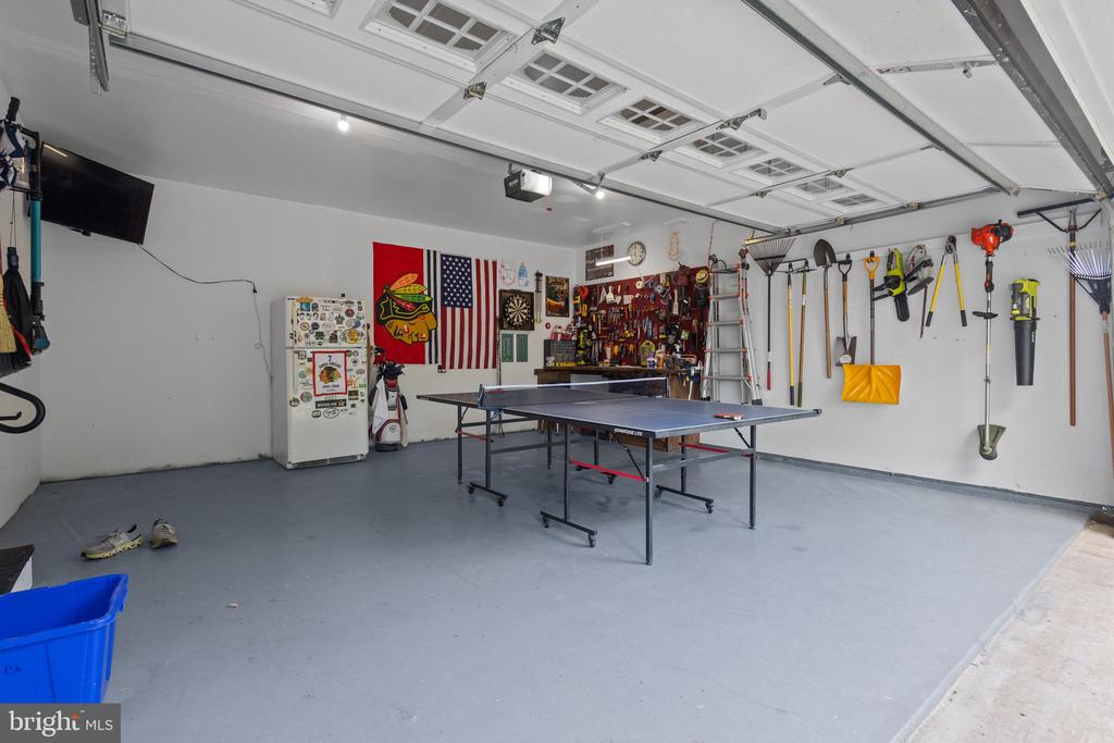 243 WINDWARD CT, WARRENTON, Virginia 20186, 4 Bedrooms Bedrooms, ,2 BathroomsBathrooms,Residential,243 WINDWARD CT,VAFQ2021586 MLS # VAFQ2021586