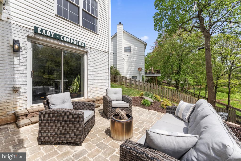 243 WINDWARD CT, WARRENTON, Virginia 20186, 4 Bedrooms Bedrooms, ,2 BathroomsBathrooms,Residential,243 WINDWARD CT,VAFQ2021586 MLS # VAFQ2021586