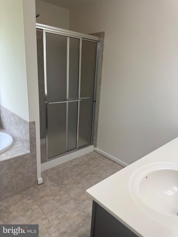 6016 SUNLIGHT MOUNTAIN RD, SPOTSYLVANIA, Virginia 22553, 4 Bedrooms Bedrooms, ,3 BathroomsBathrooms,Residential,6016 SUNLIGHT MOUNTAIN RD,VASP2041136 MLS # VASP2041136