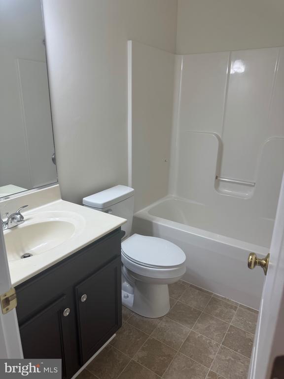 6016 SUNLIGHT MOUNTAIN RD, SPOTSYLVANIA, Virginia 22553, 4 Bedrooms Bedrooms, ,3 BathroomsBathrooms,Residential,6016 SUNLIGHT MOUNTAIN RD,VASP2041136 MLS # VASP2041136