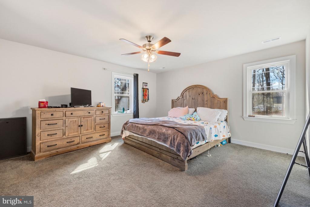 5222 CALVERT CT, FREDERICKSBURG, Virginia 22407, 4 Bedrooms Bedrooms, ,2 BathroomsBathrooms,Residential,5222 CALVERT CT,VASP2041230 MLS # VASP2041230