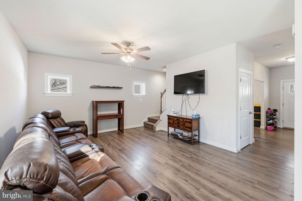 5222 CALVERT CT, FREDERICKSBURG, Virginia 22407, 4 Bedrooms Bedrooms, ,2 BathroomsBathrooms,Residential,5222 CALVERT CT,VASP2041230 MLS # VASP2041230