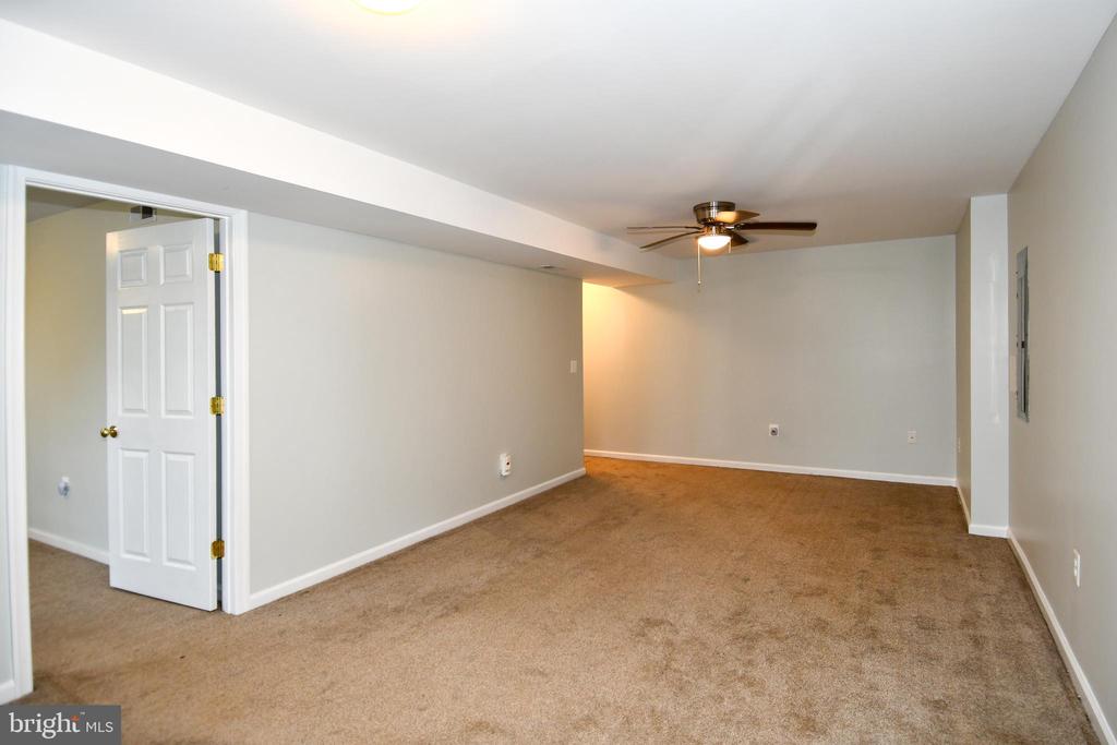 486 TIGER VALLEY RD, WASHINGTON, Virginia 22747, 5 Bedrooms Bedrooms, ,3 BathroomsBathrooms,Residential,486 TIGER VALLEY RD,VARP2002608 MLS # VARP2002608