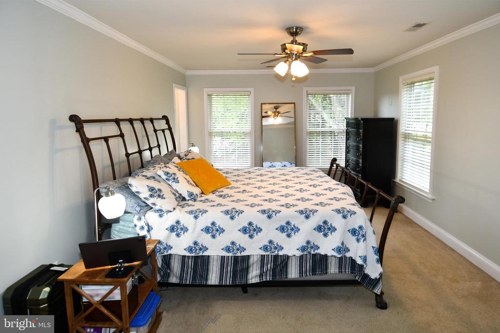 486 TIGER VALLEY RD, WASHINGTON, Virginia 22747, 5 Bedrooms Bedrooms, ,3 BathroomsBathrooms,Residential,486 TIGER VALLEY RD,VARP2002608 MLS # VARP2002608