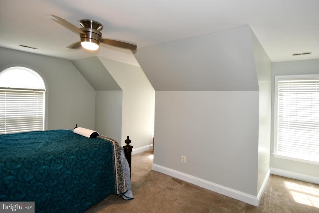 486 TIGER VALLEY RD, WASHINGTON, Virginia 22747, 5 Bedrooms Bedrooms, ,3 BathroomsBathrooms,Residential,486 TIGER VALLEY RD,VARP2002608 MLS # VARP2002608