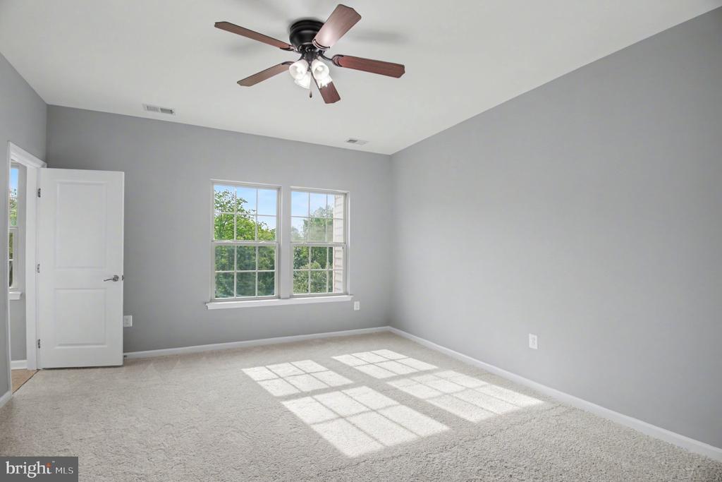 11517 ACCORD CT, FREDERICKSBURG, Virginia 22408, 3 Bedrooms Bedrooms, ,2 BathroomsBathrooms,Residential,11517 ACCORD CT,VASP2041192 MLS # VASP2041192