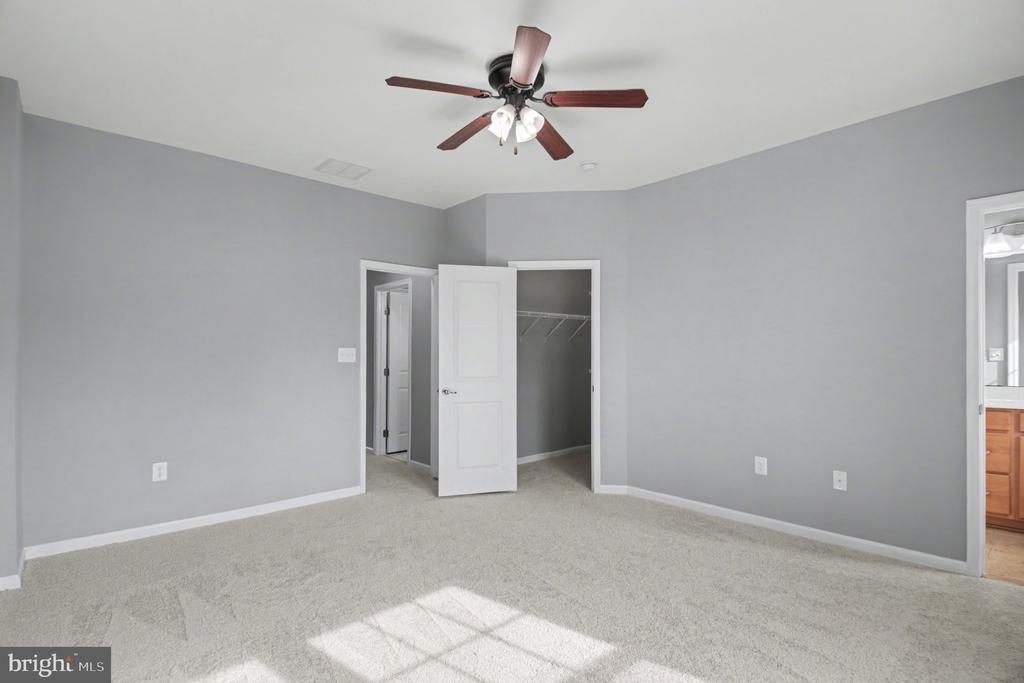 11517 ACCORD CT, FREDERICKSBURG, Virginia 22408, 3 Bedrooms Bedrooms, ,2 BathroomsBathrooms,Residential,11517 ACCORD CT,VASP2041192 MLS # VASP2041192