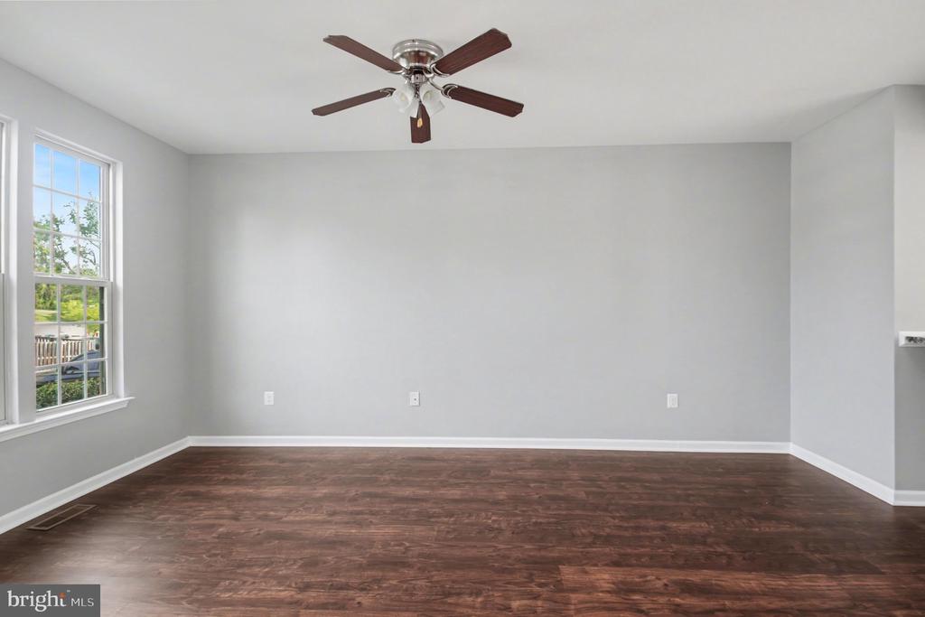 11517 ACCORD CT, FREDERICKSBURG, Virginia 22408, 3 Bedrooms Bedrooms, ,2 BathroomsBathrooms,Residential,11517 ACCORD CT,VASP2041192 MLS # VASP2041192