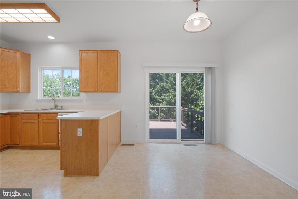 2312 FORSYTHIA DR, CULPEPER, Virginia 22701, 3 Bedrooms Bedrooms, ,2 BathroomsBathrooms,Residential,2312 FORSYTHIA DR,VACU2013392 MLS # VACU2013392