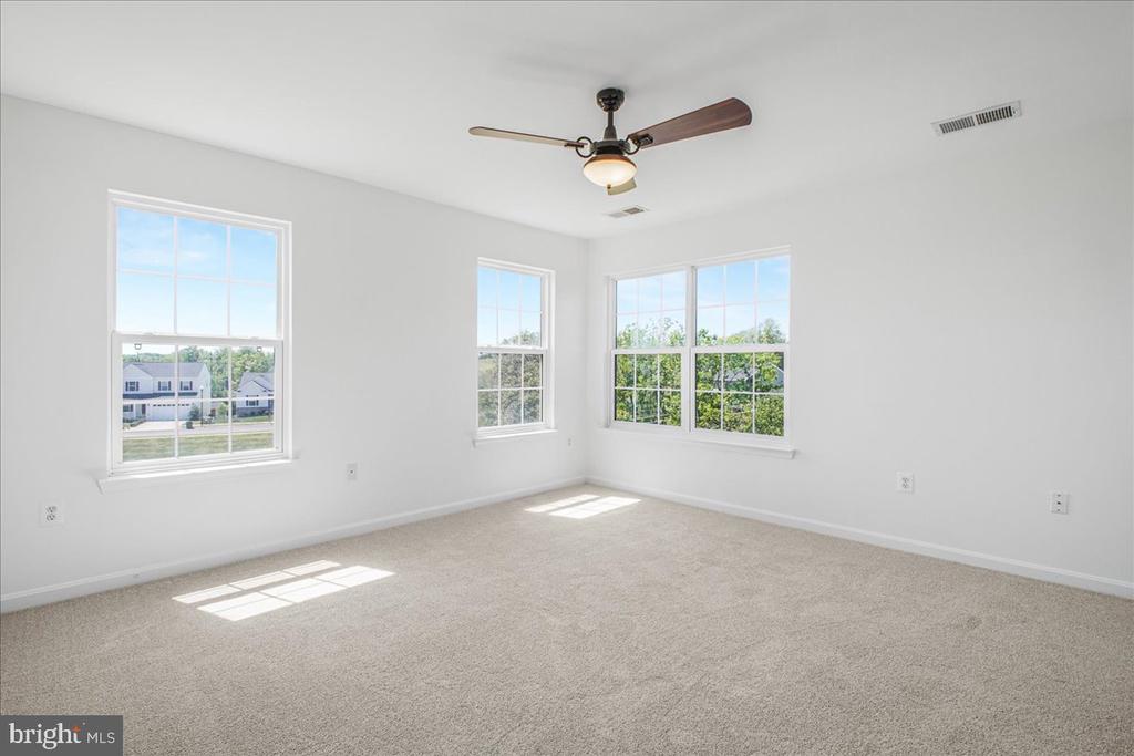 2312 FORSYTHIA DR, CULPEPER, Virginia 22701, 3 Bedrooms Bedrooms, ,2 BathroomsBathrooms,Residential,2312 FORSYTHIA DR,VACU2013392 MLS # VACU2013392