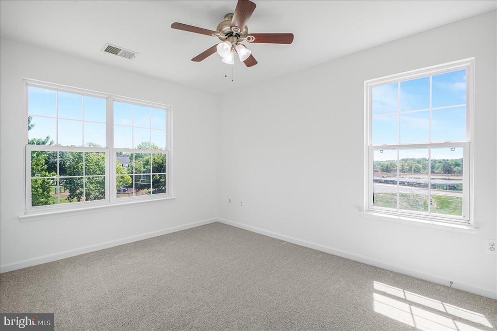 2312 FORSYTHIA DR, CULPEPER, Virginia 22701, 3 Bedrooms Bedrooms, ,2 BathroomsBathrooms,Residential,2312 FORSYTHIA DR,VACU2013392 MLS # VACU2013392