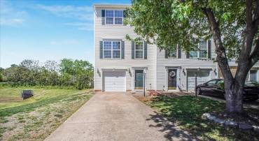 2312 FORSYTHIA DR, CULPEPER, Virginia 22701, 3 Bedrooms Bedrooms, ,2 BathroomsBathrooms,Residential,2312 FORSYTHIA DR,VACU2013392 MLS # VACU2013392