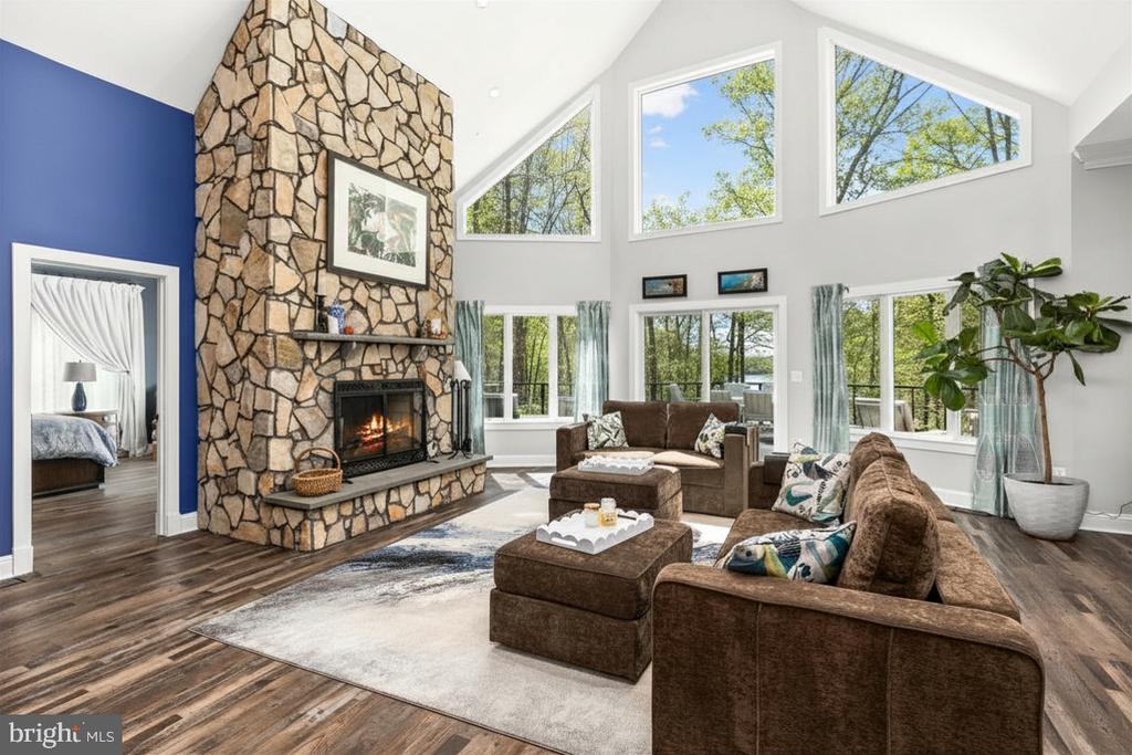 102 TOBYS RUN, MINERAL, Virginia 23117, 6 Bedrooms Bedrooms, ,3 BathroomsBathrooms,Residential,LAKESHORE WOODS,102 TOBYS RUN,VALA2009650 MLS # VALA2009650