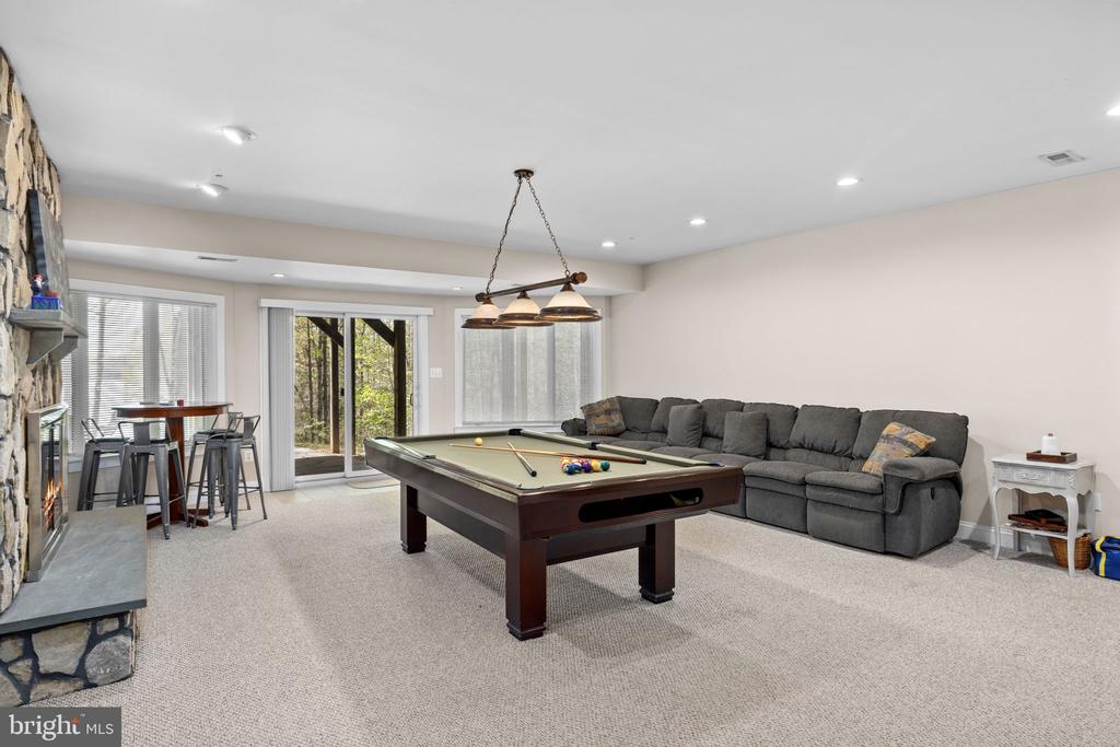 102 TOBYS RUN, MINERAL, Virginia 23117, 6 Bedrooms Bedrooms, ,3 BathroomsBathrooms,Residential,LAKESHORE WOODS,102 TOBYS RUN,VALA2009650 MLS # VALA2009650