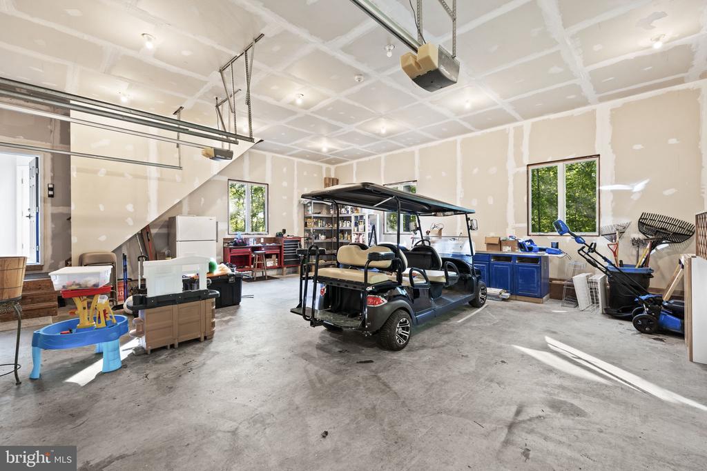 102 TOBYS RUN, MINERAL, Virginia 23117, 6 Bedrooms Bedrooms, ,3 BathroomsBathrooms,Residential,LAKESHORE WOODS,102 TOBYS RUN,VALA2009650 MLS # VALA2009650